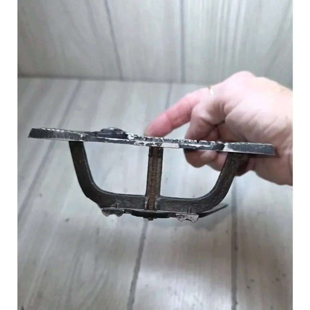 Funny vtg metal